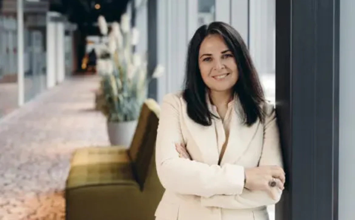 NINA KANDELAKI, Regional Vice President of Herbalife